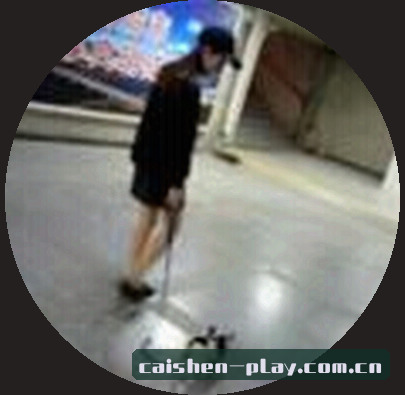 周晓彤